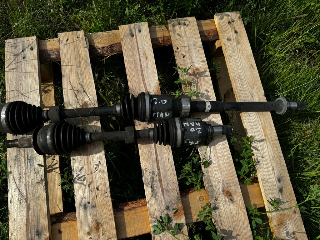 фото №1, Mazda cx-3 2.0 b приводной вал