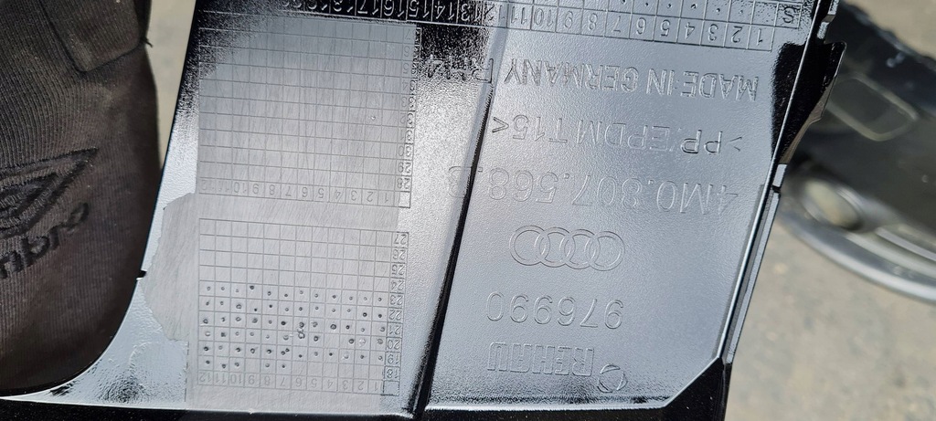 фото №14, Sq7 4m lift q7 накладка спойлер бампера pod hak задня 4m0807568b