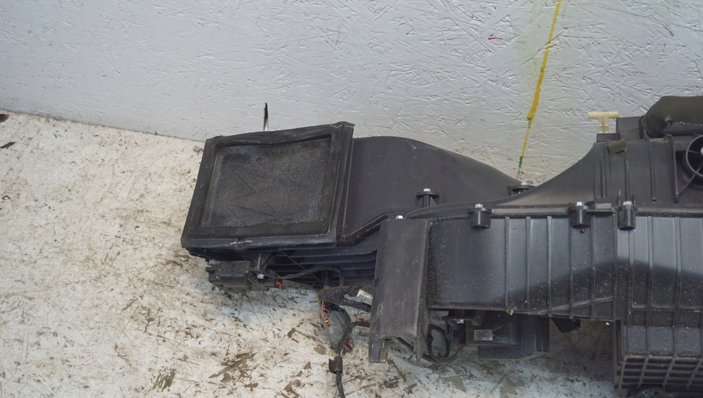 фото №10, Отопитель ford mustang v gt 05- eu 4r3h-19c975aa