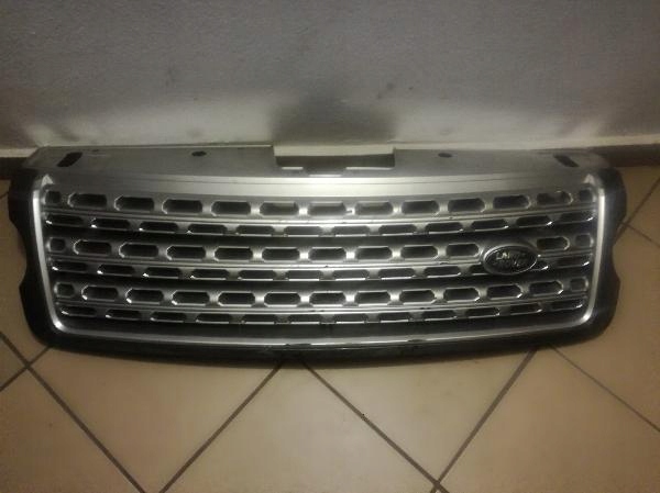 Купить Решётка  решётка радиатора range rover vouge l405 gk52-8200