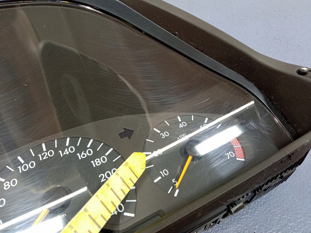 Купить Mercedes e klasa w210 2.4 v6 счетчик приборы eu 2105406548