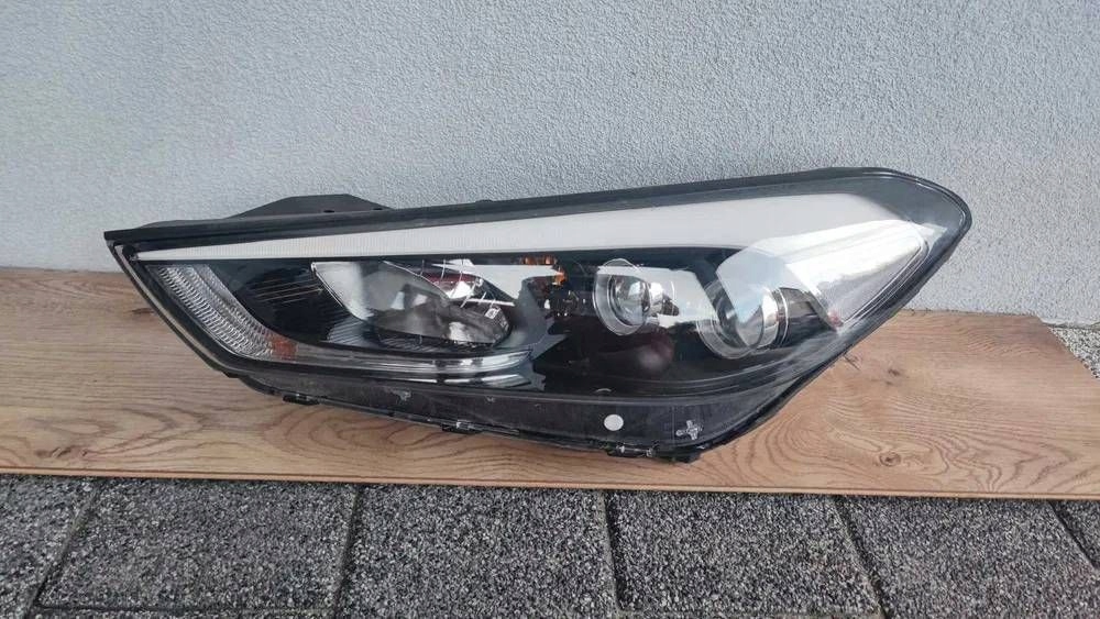 фото №1, Фара hyundai tucson tl 92101-d7201