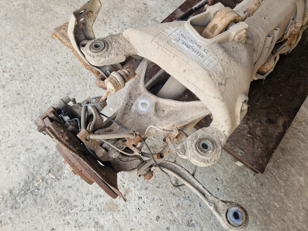 фото №7, Подвеска подрамник задняя задние citroen c5 iii x7 2.0 hdi