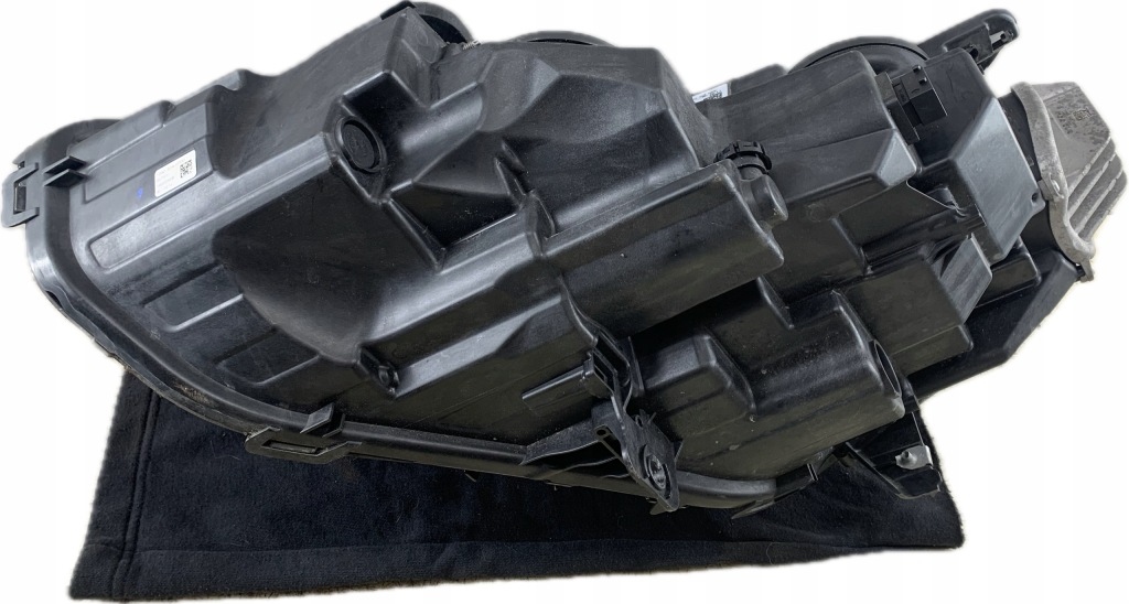 Opel insignia b фара правый перед led 13460182 Недорого