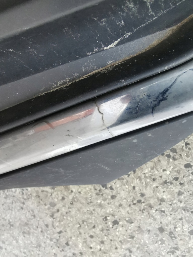 фото №2, Решітка радіатора решітка радіатора перед skoda rapid spaceback 5ja853668