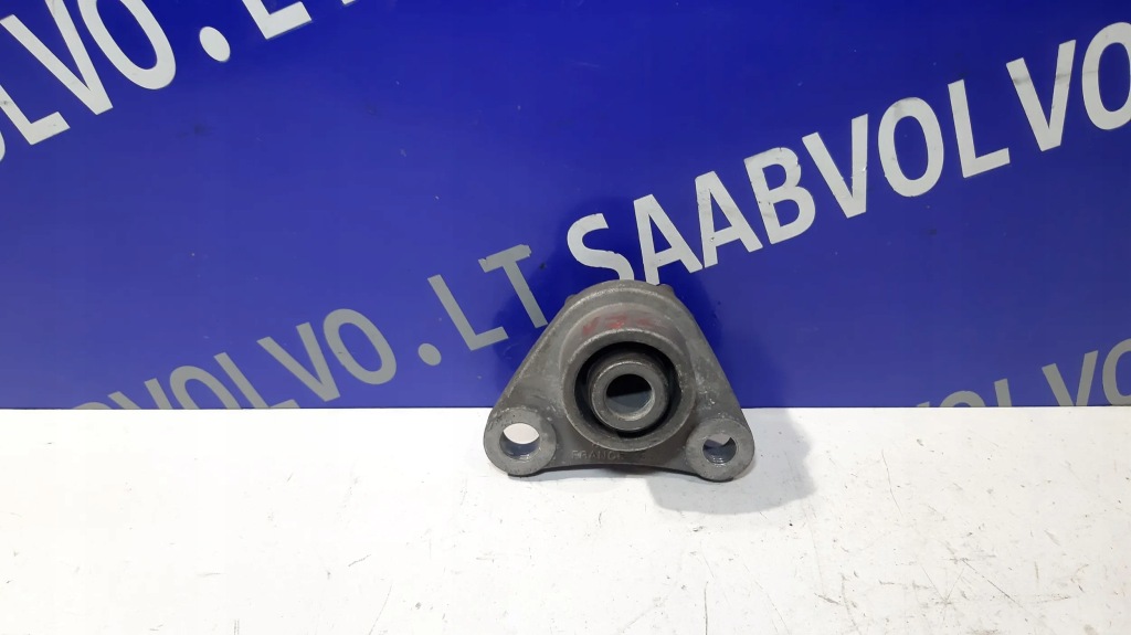 фото №1, Volvo v70 2006 кронштейни i лапи