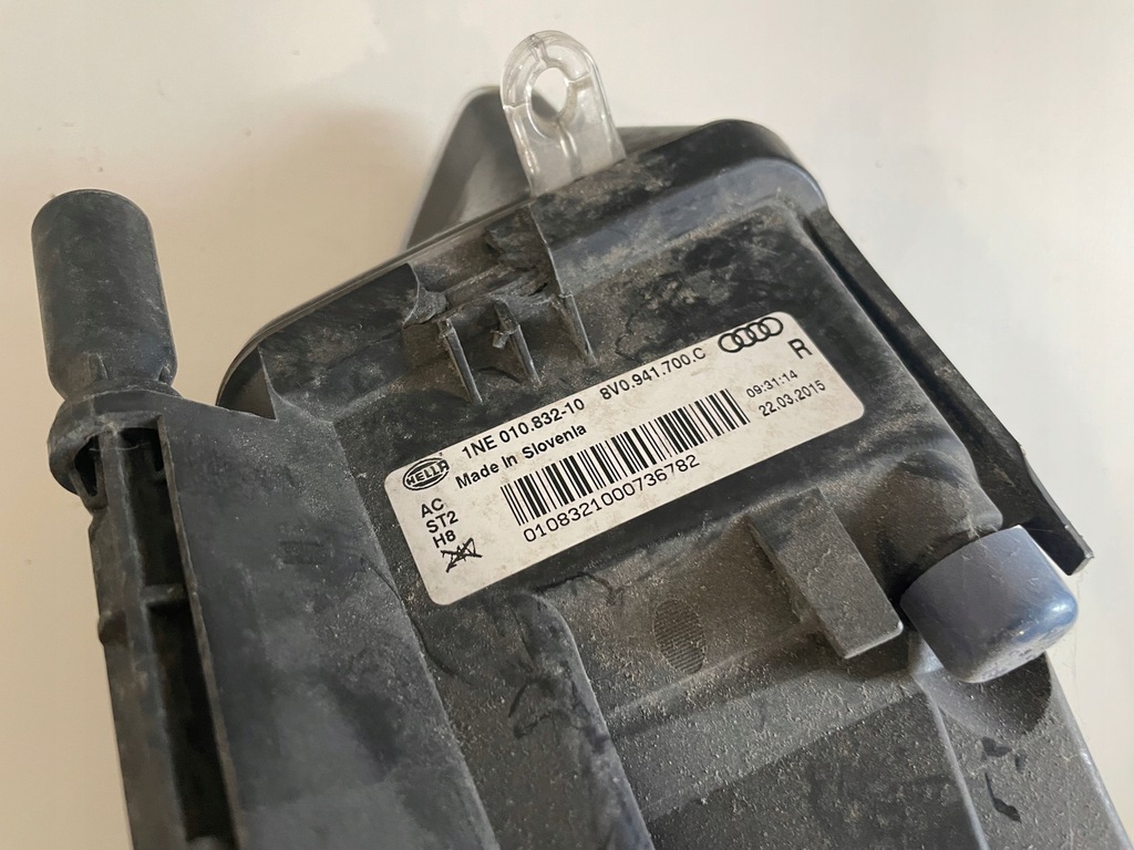 фото №4, Audi a3 8v правый противотуманная фара