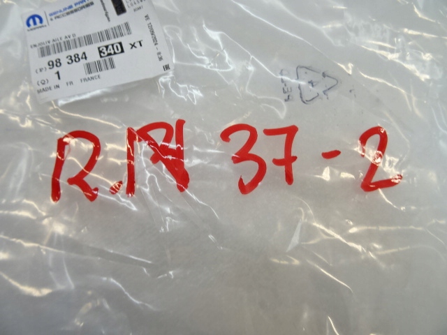 фото №15, Peugeot 408 молдинг накладка крыла правая передняя nowa оригинальная