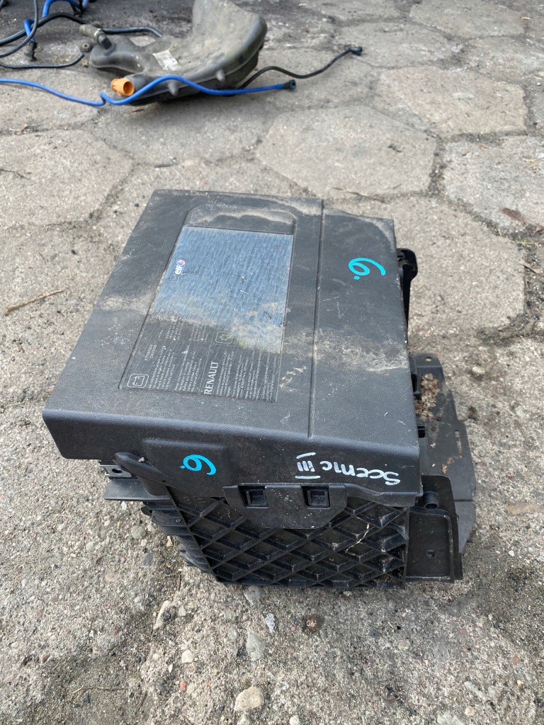 фото №1, 6 scenic iii корпус акумулятор 244460010r