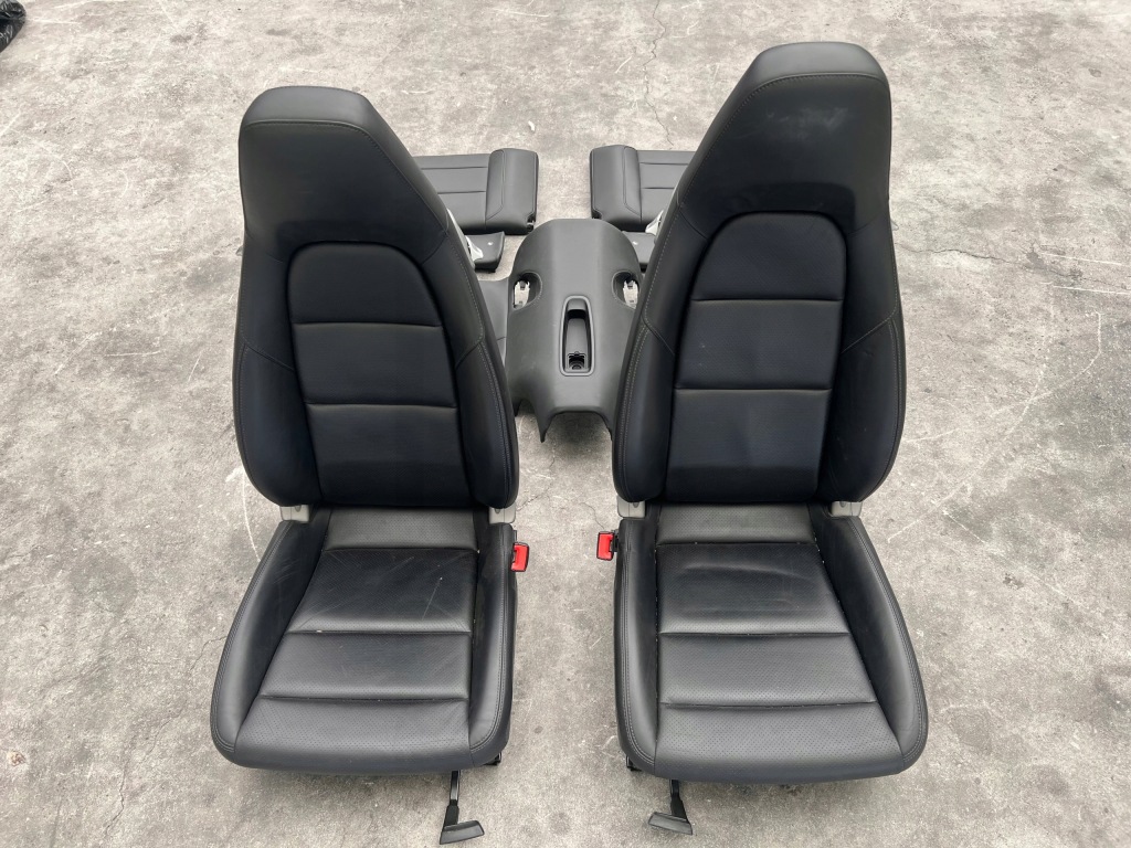 фото №1, Porsche 991 carrera сидіння сидіння оббивка заднє сидіння