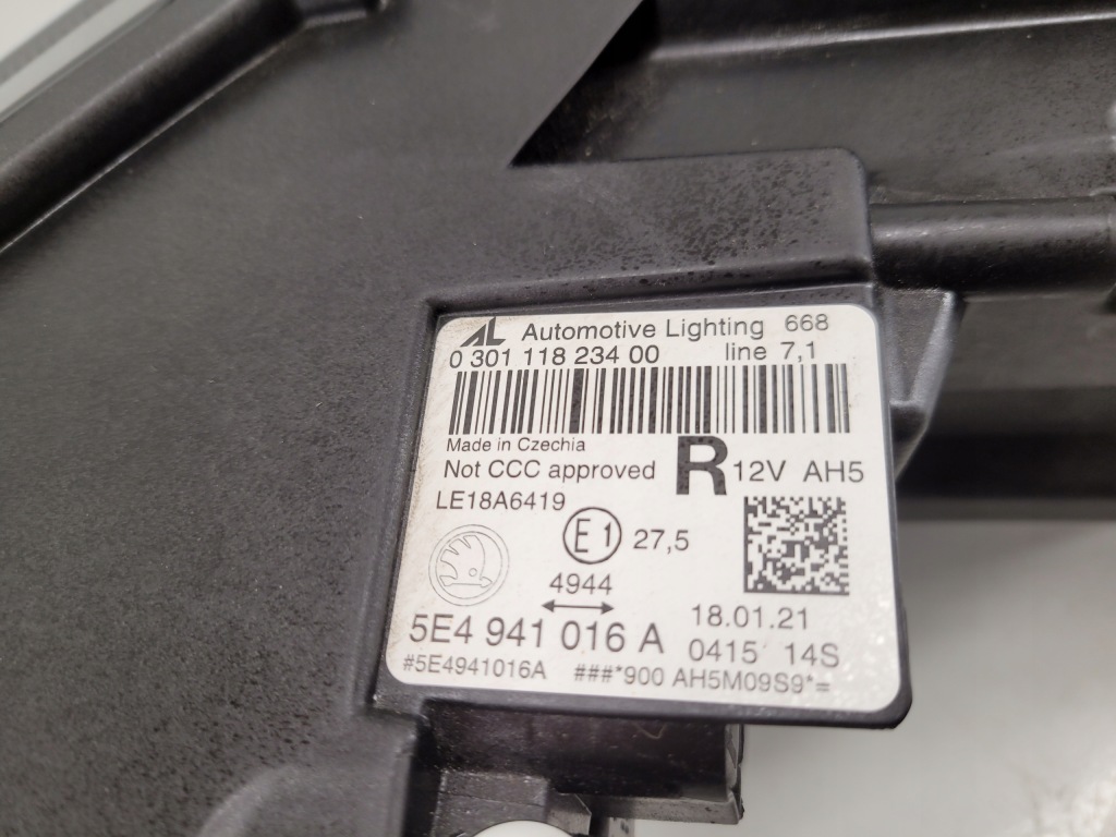 Skoda octavia 4 iv 20- 5e led правый фара фара передняя перед Цена