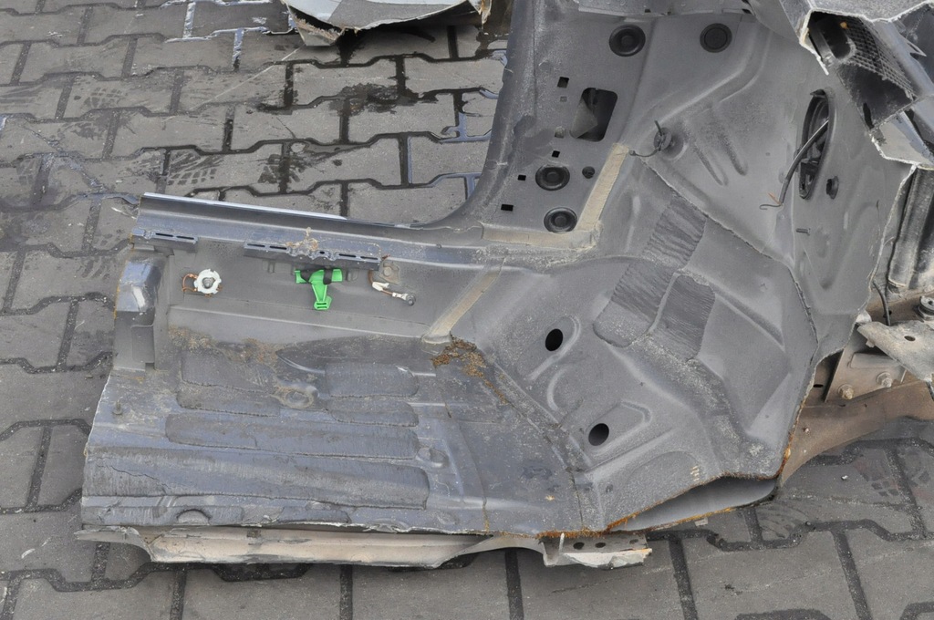 фото №10, Audi a3 8v четверть лонжерон левая перед