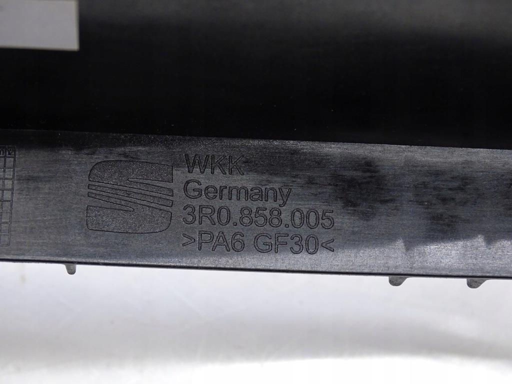 фото №3, Карман корзина рамка радио seat exeo 3r 3r0858005