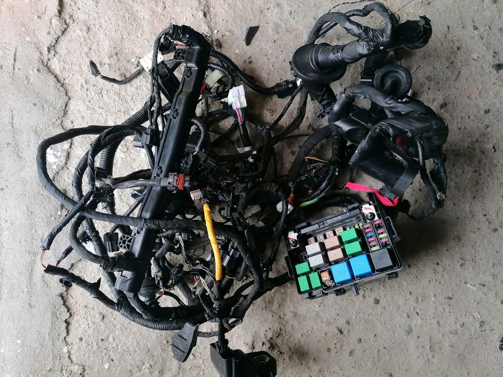 фото №1, Корпус запобіжників kpl hyundai ix20 kia venga 1.6 b 2010-