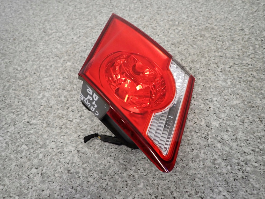 фото №5, Chevrolet cruze sedan 08-12 лампа задняя правая w крышка багажника