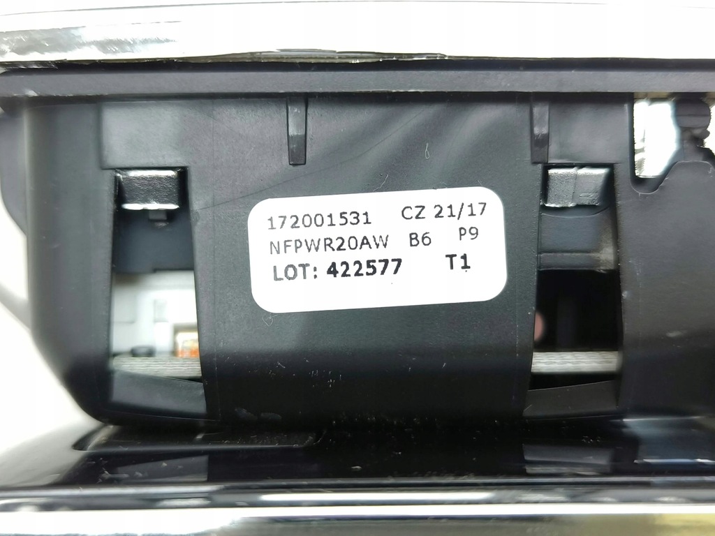 фото №7, Peugeot 308 2017 комплект лампа потолочный задняя