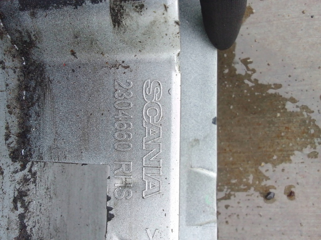 фото №4, Защита подкрылок scania r s 2304660