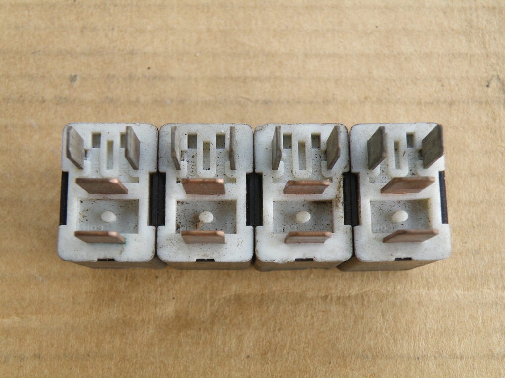 фото №6, Mazda 3 6 реле b115 3a25 imasen