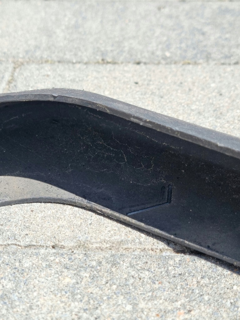 Ford mustang vi gt рестайлинг  спойлер накладка плита защита бампер передний перед Недорого