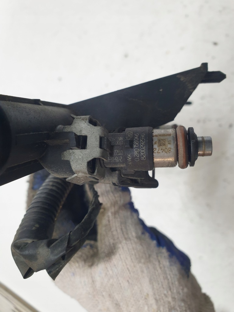 фото №3, Молдинг упорскування renault clio iii 1.2 бензин 8200286064