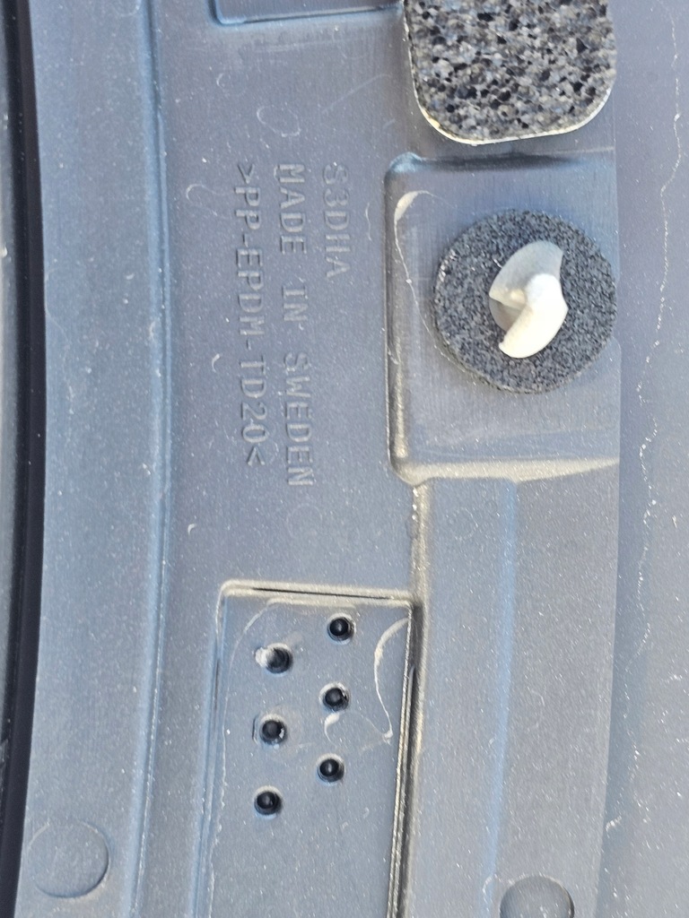 фото №15, Молдинг na крыло volvo v90 ii cross country 2019 - правый задняя правая задняя