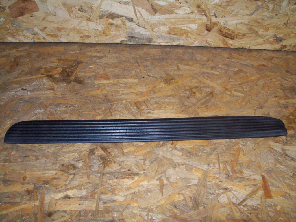 фото №4, Nissan almera tino 2,2 di 05 r накладки пороговые