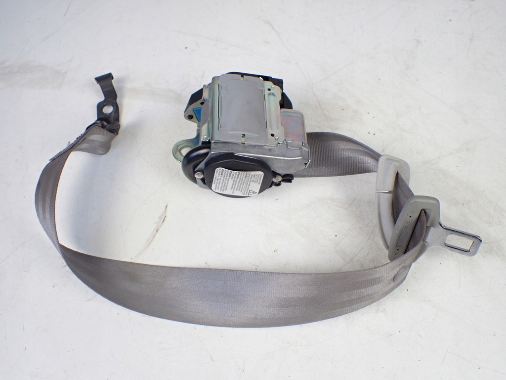 фото №1, Pas безпеки правий задня audi a8 s8 5.2 короткий 601783100