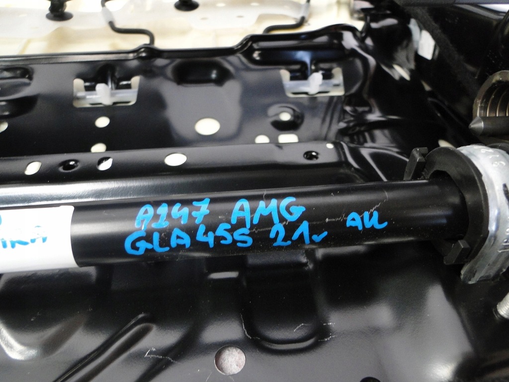 фото №12, Mercedes gla amg h247 247 сиденья кожа 2022r