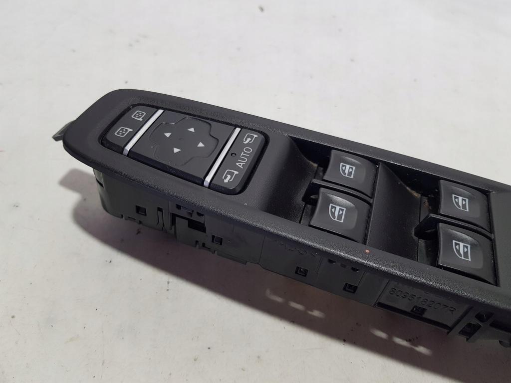 фото №5, Панель окон зеркал renault zoe ii