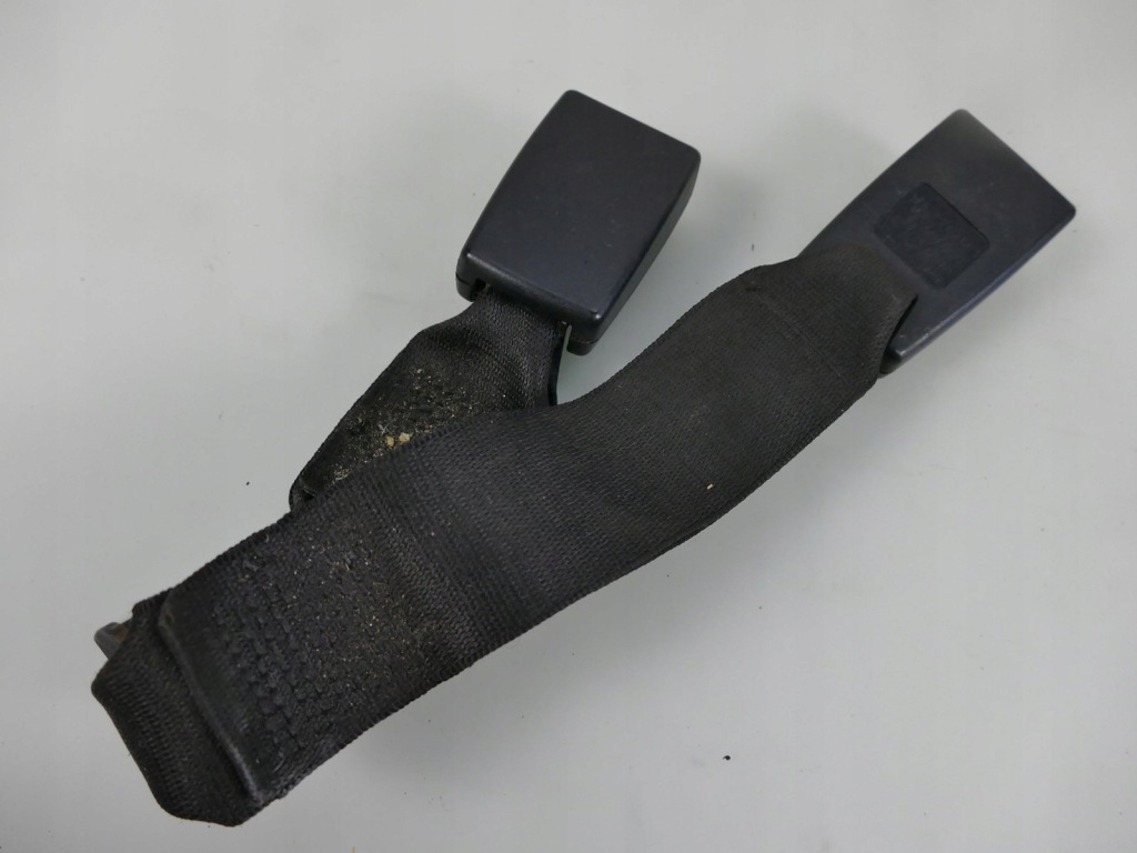 фото №1, Клипса ремней безопасности bmw оригинальный номер 7245663