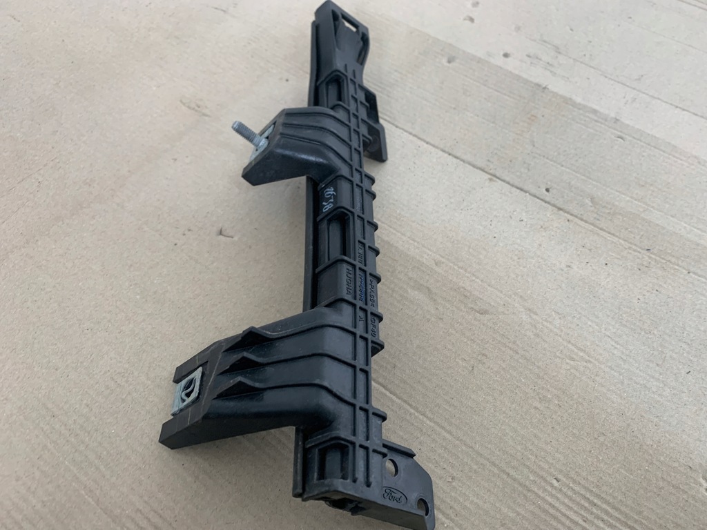 фото №2, Ford mustang mach-e rwd рамка направляющая дверь правый задняя оригинал