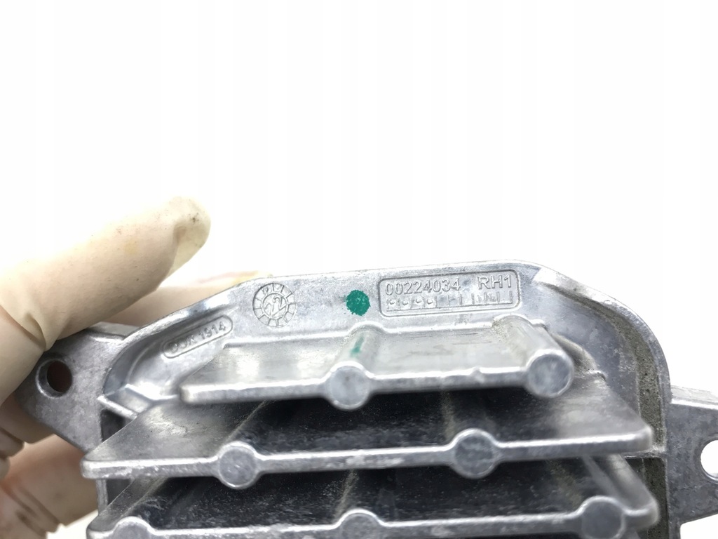 фото №4, Skoda kodiaq nu7 lift модуль led правого фара