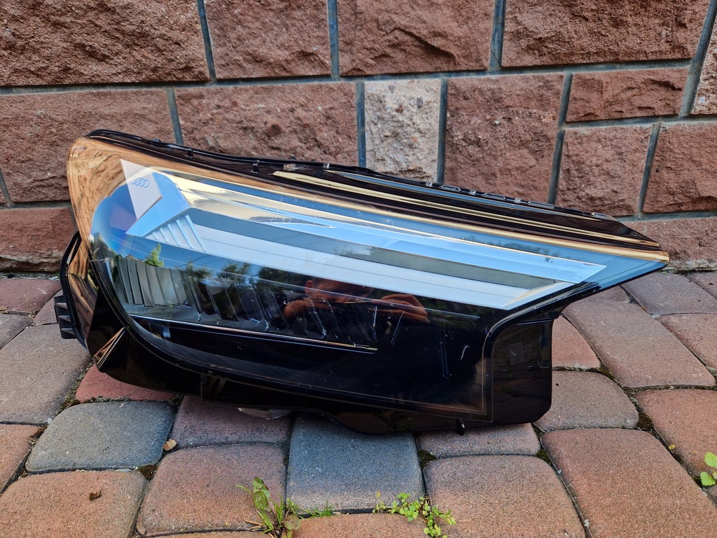 фото №1, Лампа правая передняя led audi q4 e-tron