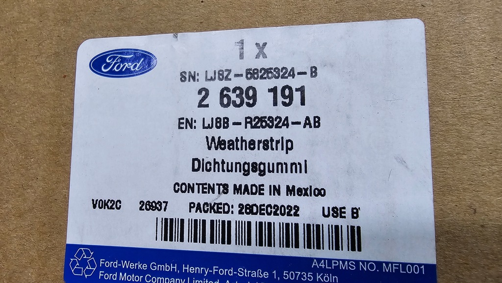 фото №10, Прокладка двері права p+t ford mustang mach-e lj8b-r20530-ab lj8b-r25324-ab