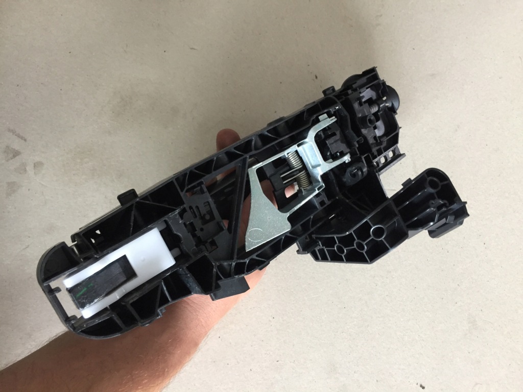 фото №3, Mercedes w205 ручка двері права задня задня 831