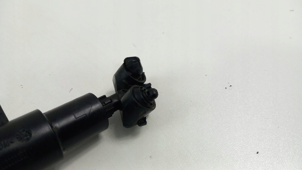 фото №3, Ford mondeo mk3 омыватель фара левый