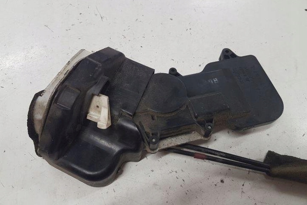 фото №7, Замок задних левых дверь mazda 6 sedan gg a95a97l 2.0l дизель 89kw 2006