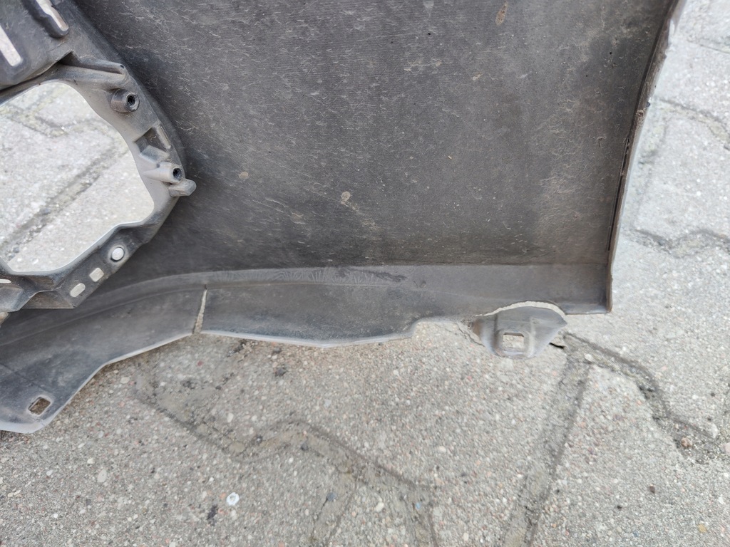 фото №9, Бампер передний перед toyota corolla e21 sedan серебристый