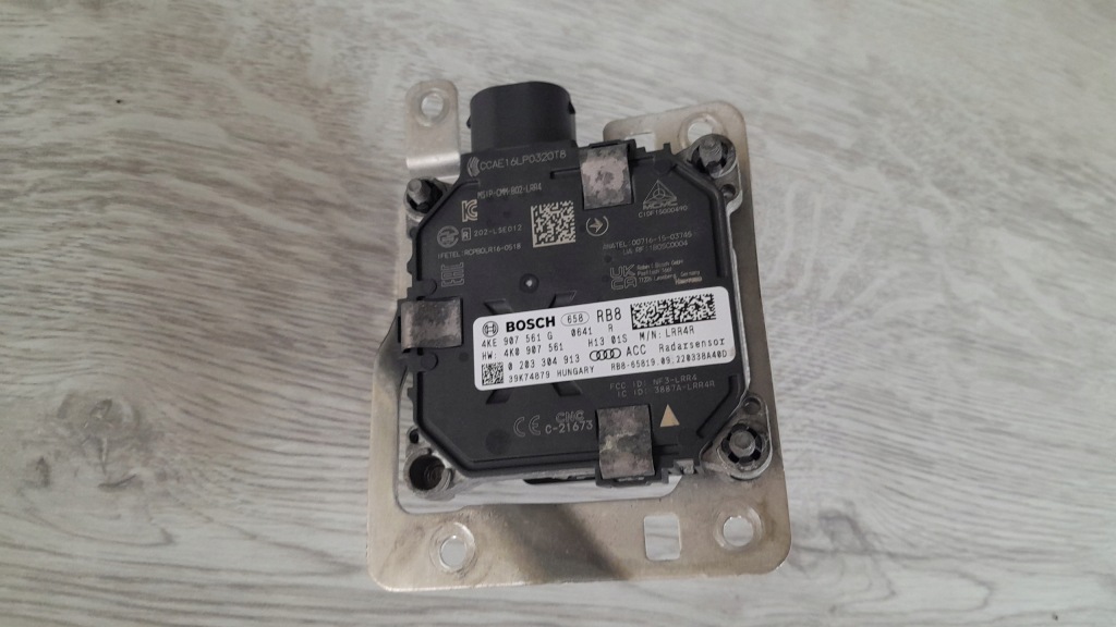 фото №3, Audi q8 e tron радар distronic 4ke907561g