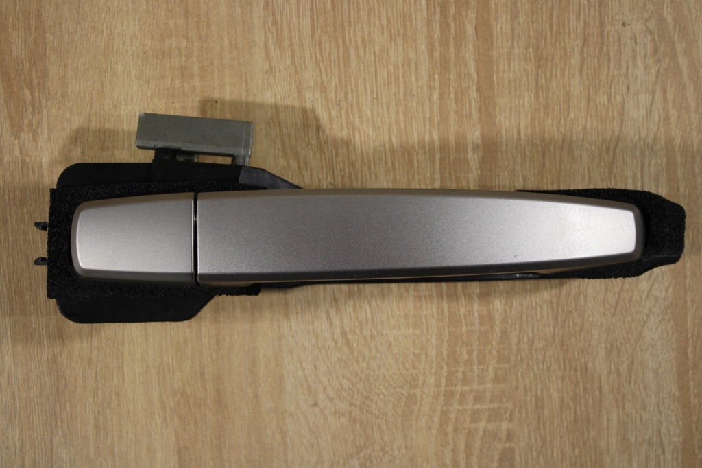 фото №1, Ручка зовнішня правий перед chevrolet captiva сірий-сріблястий