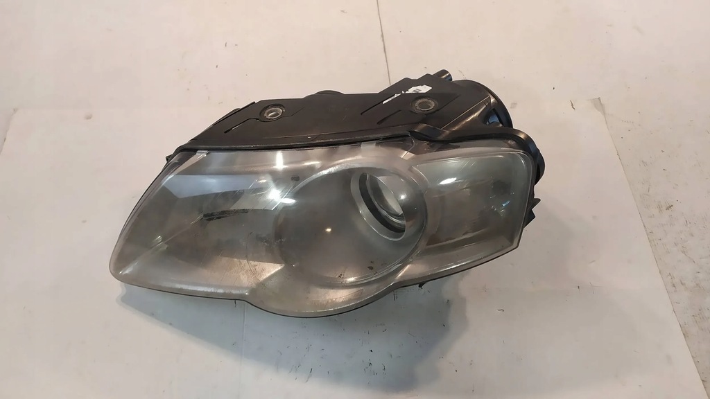 фото №1, Лампа левый перед vw passat b6