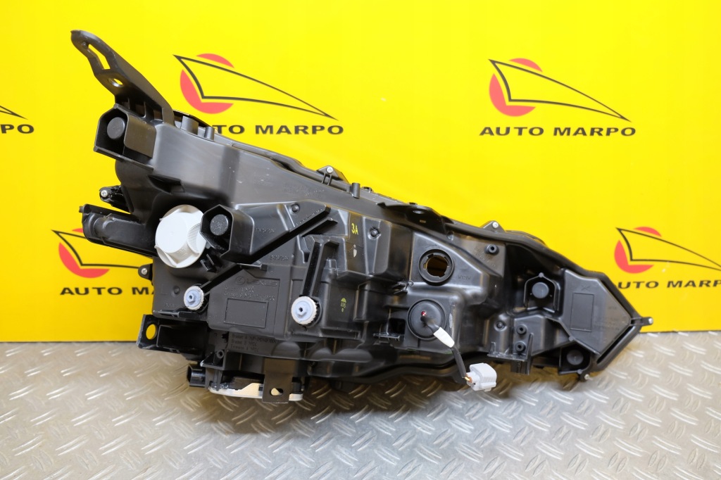 Lexus ux200 ux250 2019- фара фара led ліва чорна європа Зі Шроту