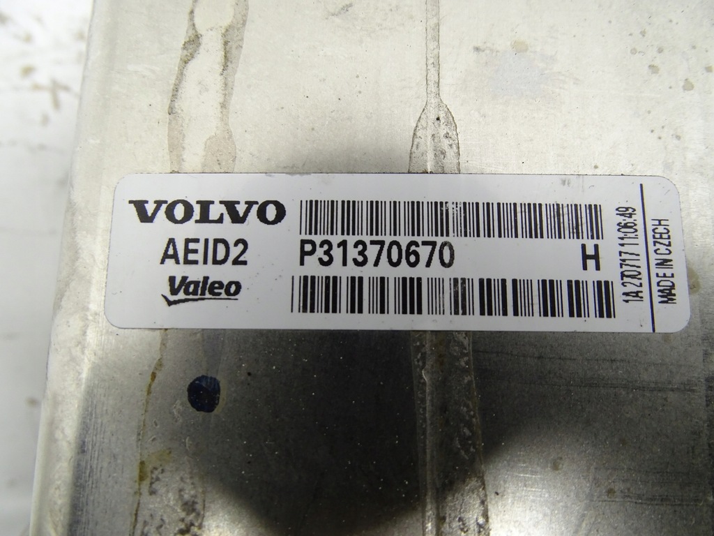 фото №14, Клапан egr радиатор выхлопных газов volvo v40 ii v60 i s60 ii xc60 i 2.0d 31370670