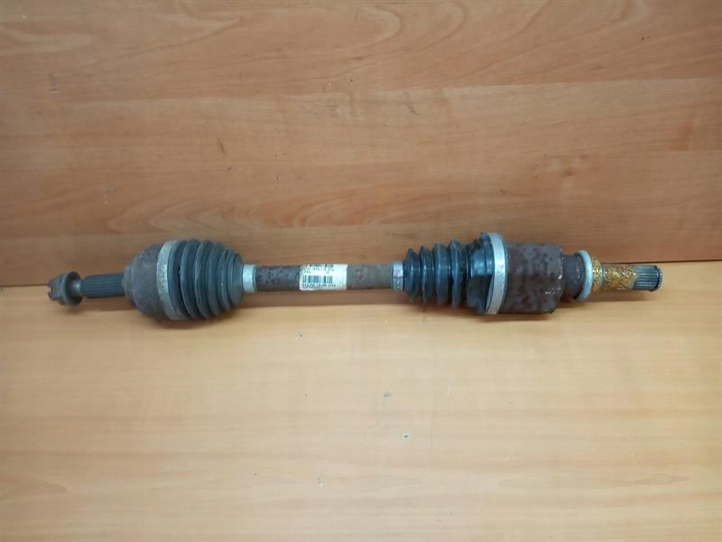 фото №1, Приводной вал левая передняя twingo ii 1.2 8200482435