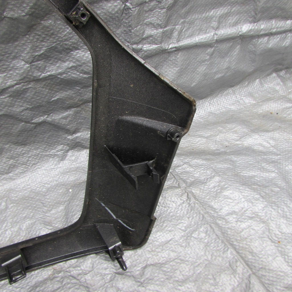 фото №9, Рамка решетка toyota hilux 53121-yp080