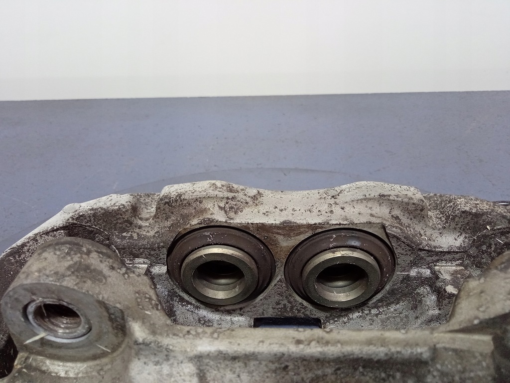 фото №6, Audi a6 c8 2.0 tdi супорт перед лівий 4k05ac 4tłok