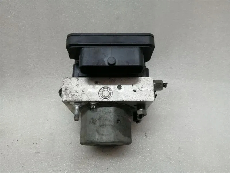 фото №6, Tesla model s 70 насос abs 1037797-00-c блок гідравлічний насоса abs