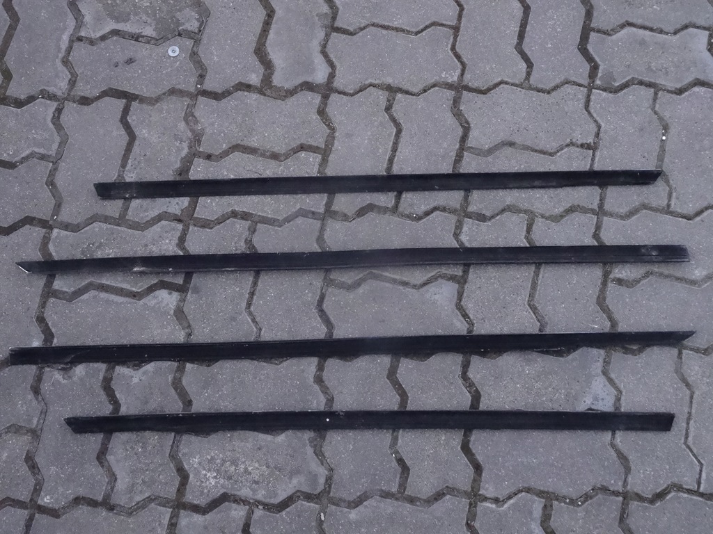 фото №6, Audi a8 d2 99-02 молдинг ущільнювач двері хром