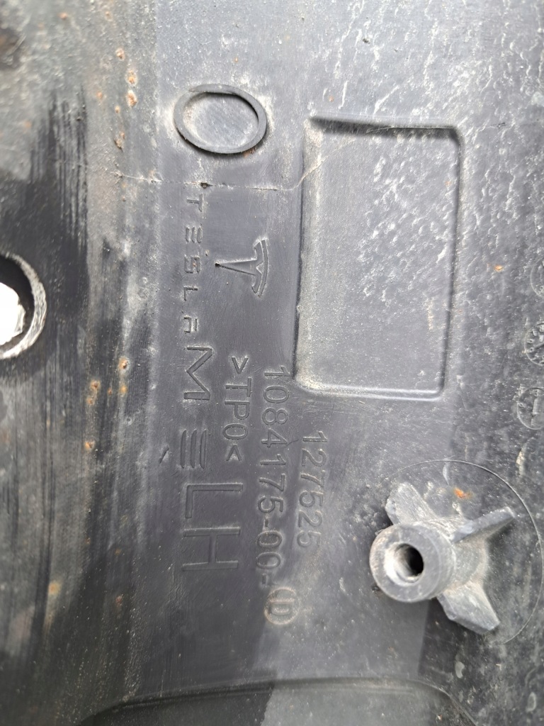 фото №10, Tesla 3 iii бампер передній перед kompletny pdc