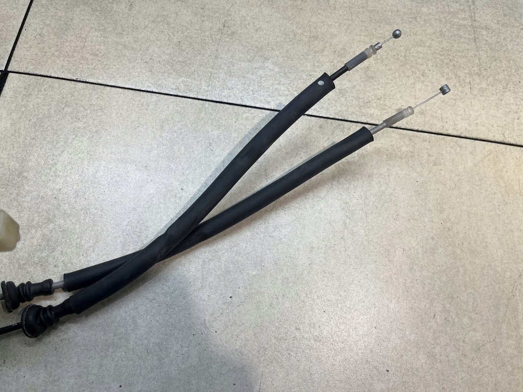 фото №9, Замок дверь правый перед 4pin hyundai sonata iv v6 3.3 813203k010